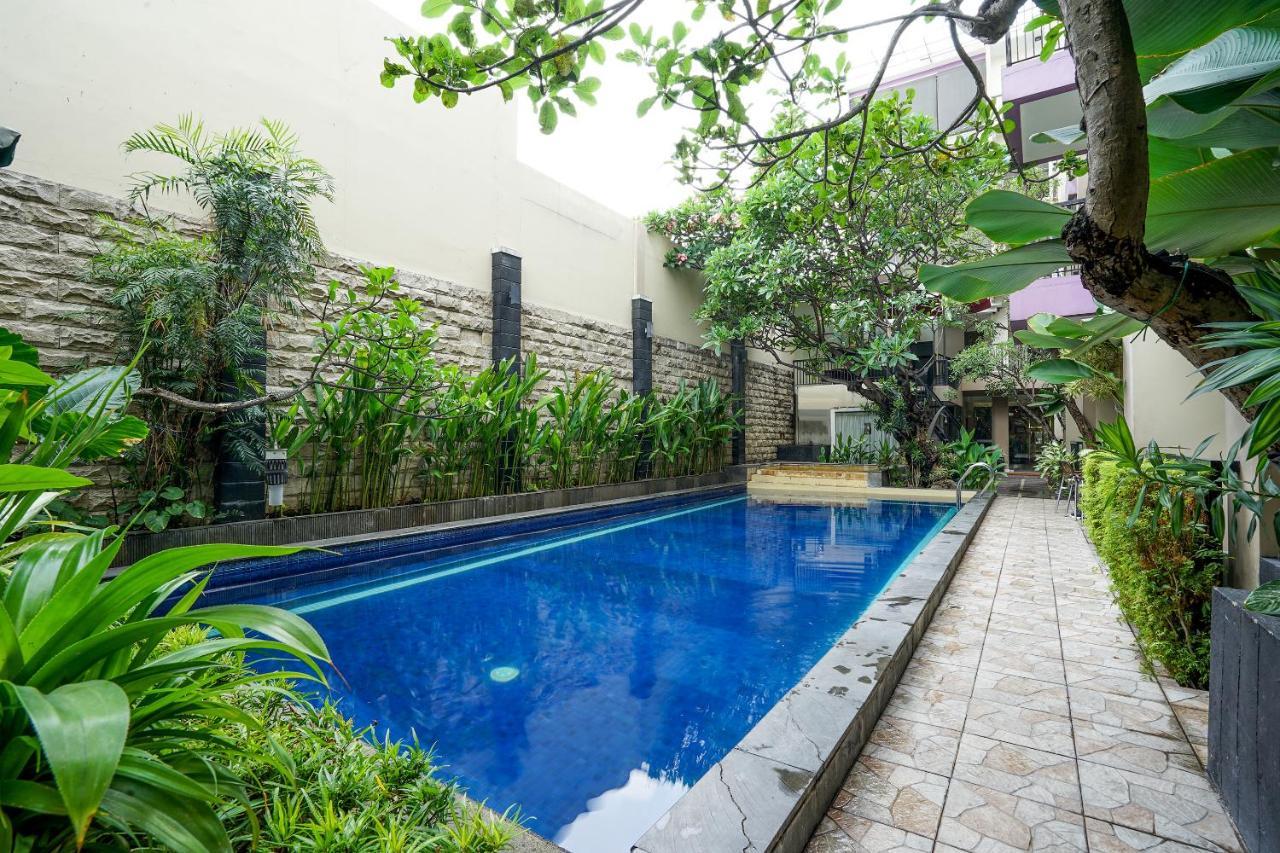 Oyo 197 Prime Royal Hotel Kapasari Ngoại thất bức ảnh