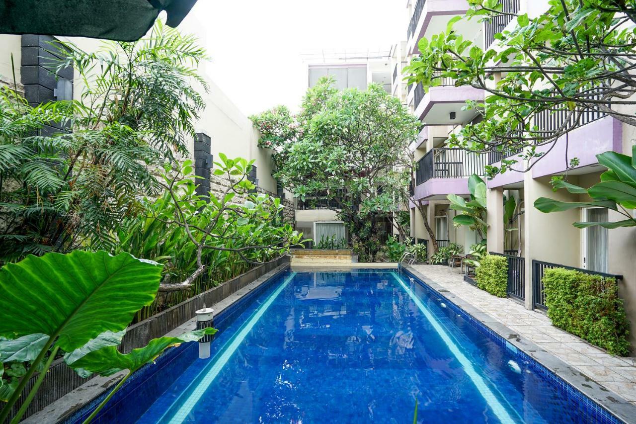 Oyo 197 Prime Royal Hotel Kapasari Ngoại thất bức ảnh